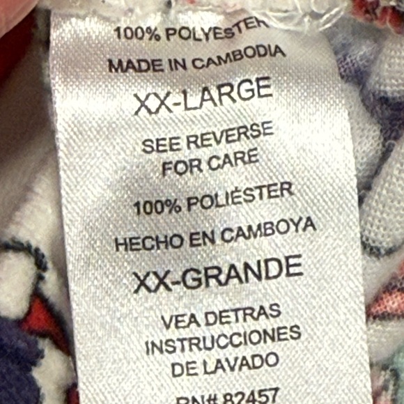 Bluey Holiday Christmas  Women's Pajama Set - Picture 4 of 8